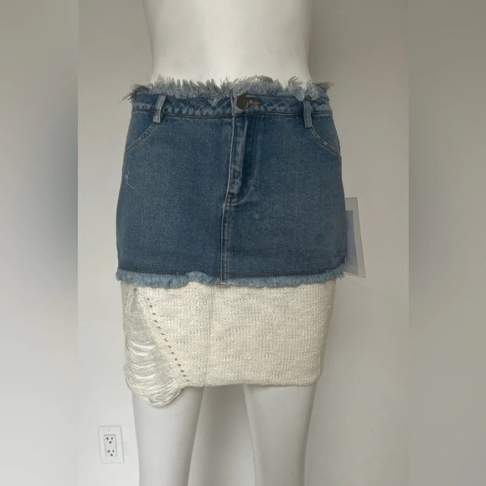 Rehab Denim Cut Off Mini Skirt Size Small NWT